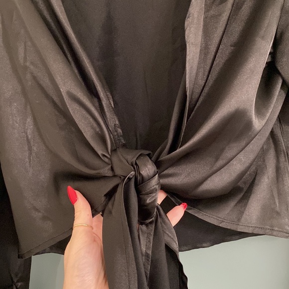Black Tie-Front Top - Picture 2 of 4